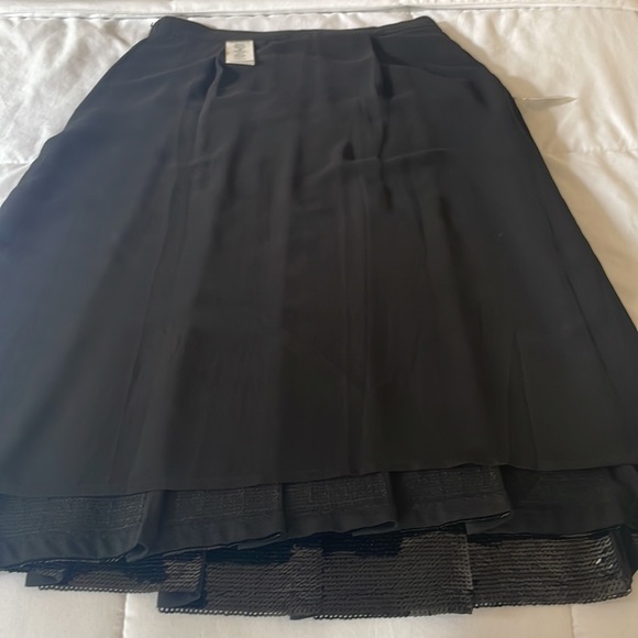 Michael kors midi sequin skirt. - Picture 12 of 12